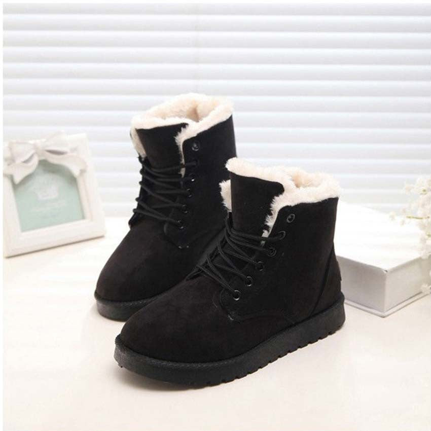 Women's Fur Lined Lace Up Snow Boots - Warm Flat Winter Ankle Boots