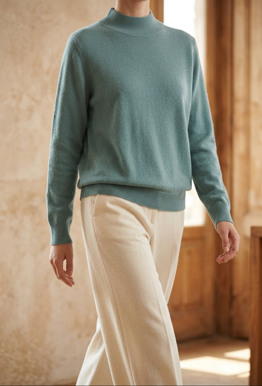 Women's Mock Neck Sweater - Soft Knit Loose Fit Pullover for Fall & Winter