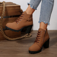 Women's Lace Up Combat Boots - Block Heel Round Toe Ankle Booties for Fall